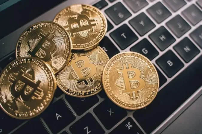 DeFi生态系统快速扩张，投资者需谨慎选择